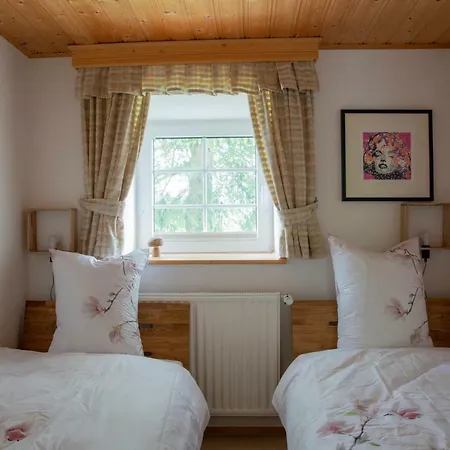Landhaus Schnorrenberg, Wellness & Nature Hellenthal Extérieur photo